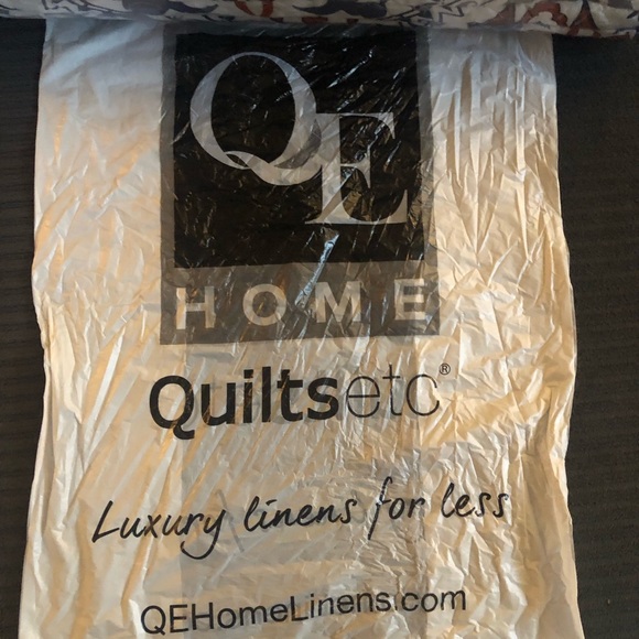 Very new in bag - Picture 8 of 9